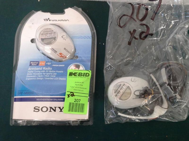 lot 207 image: 2 SONY, SRF-M85W, weather Walkman. ...