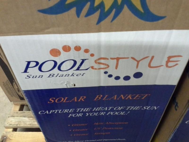 lot 4 image: Pool Style Solar-cell Sunblanket 18...