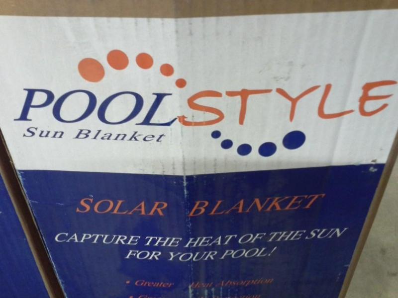 lot 5 image: Pool Style Solar-cell Sunblanket 18...