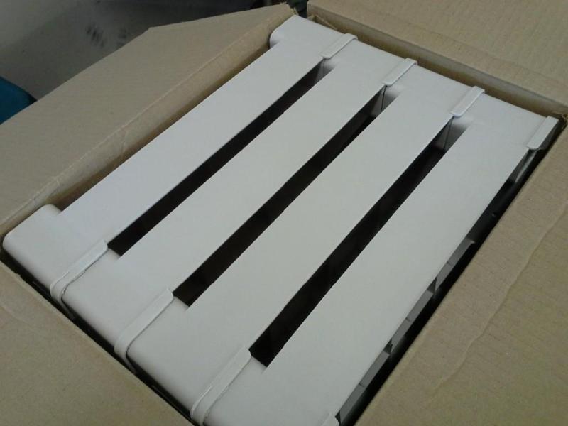 lot 54 image: Sterilite 4 Shelf Unit, Light Plati...