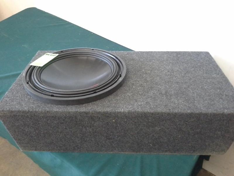 lot 71 image: Alpine 12" Enclosure model SWR...