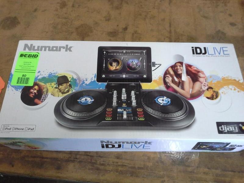 lot 80 image: Numark iDJLIVE DJ System for iPad, ...