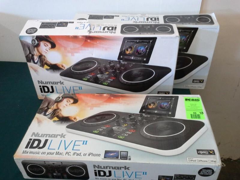 lot 88 image: (3) piece lot - Numark iDJLIVE DJ S...
