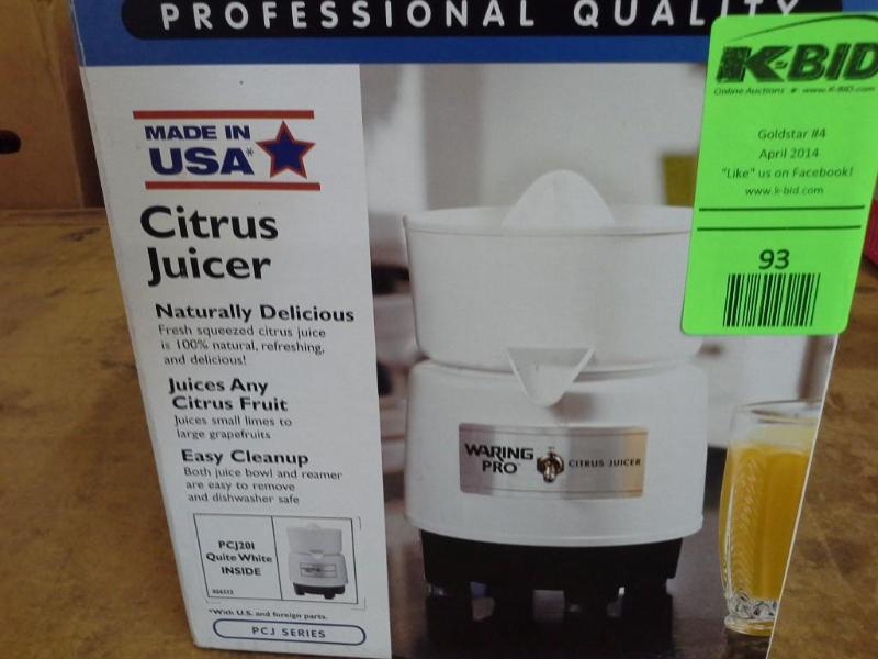 lot 93 image: Waring Pro Citrus Juicer PCJ201, Wh...
