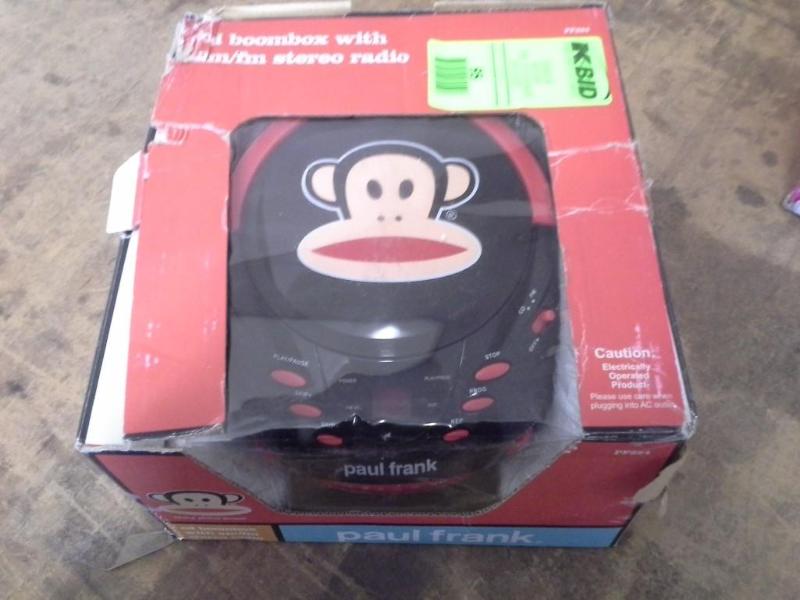 lot 95 image: Paul Frank cd boom box with amFM s...