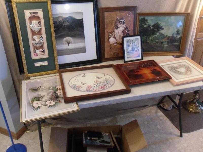 lot 114 image: Large Lot of Assorted Pictures and ...