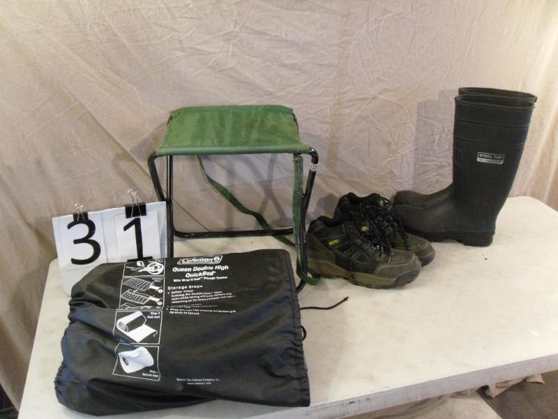 lot 31 image: Stanley Size 9.5 Steel Toe Work Sho...