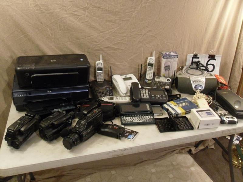 lot 56 image: Large Lot of Electronics. Radio, Vi...