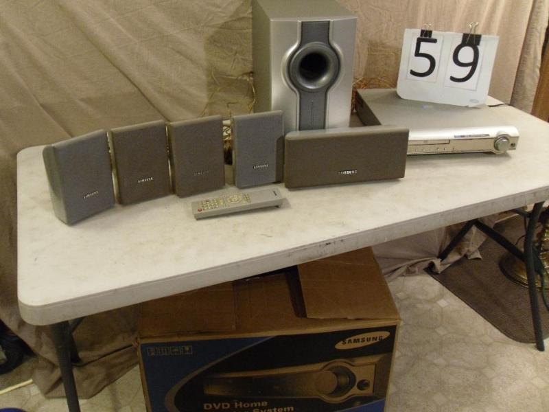lot 59 image: Samsung DVD Player Home Theater Su...