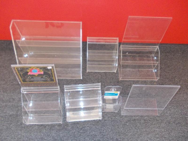 Lot Of 7-Acrylic Displays &amp Lit...