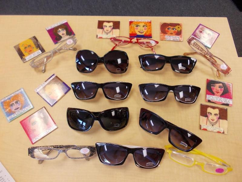 Lot Of 12-Fashion Sunglasses &amp ...