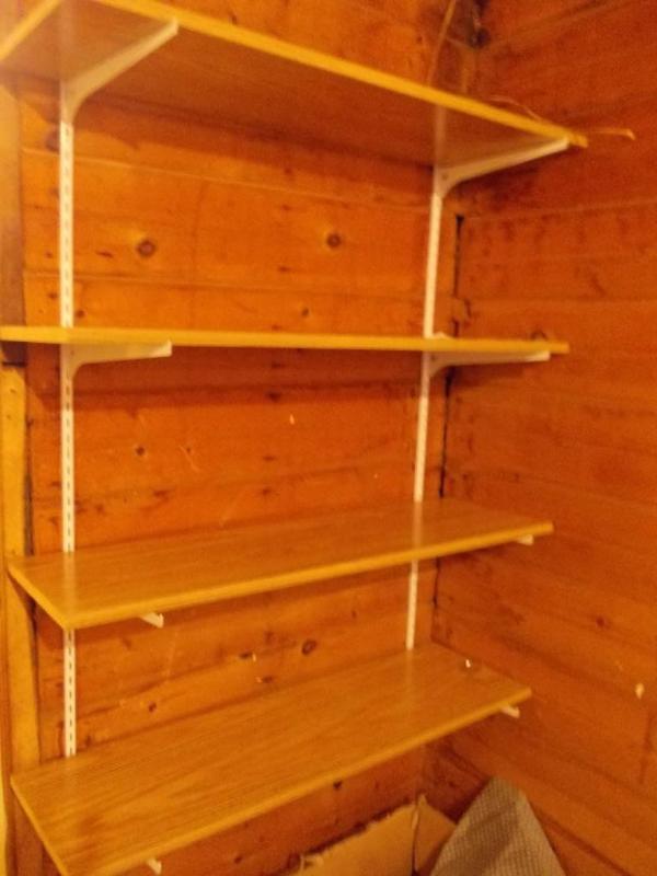 4-Shelves (38&quot) With Brackets