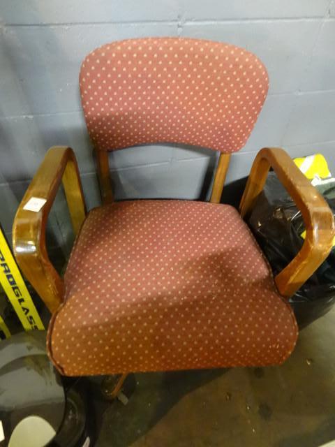 lot 110 image: Office chair on wheels...