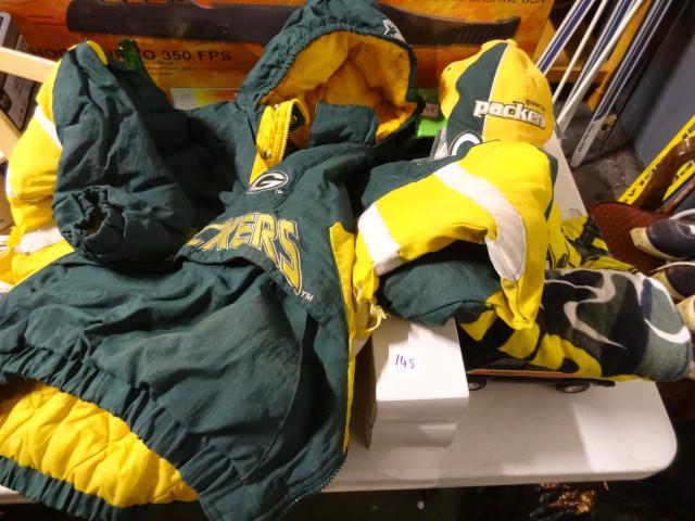 lot 112 image: Misc packers items...