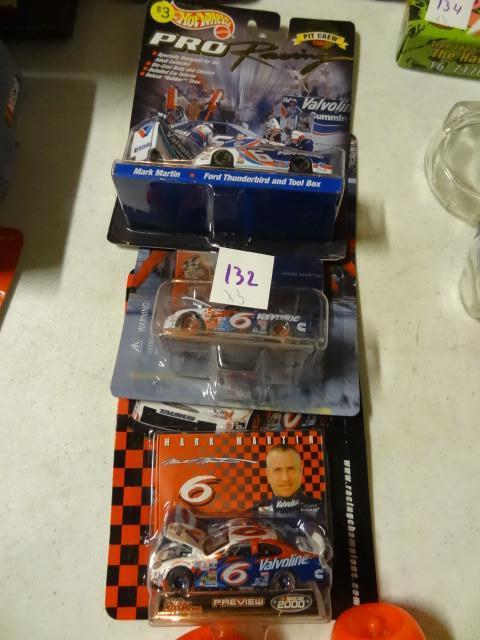 lot 132 image: 3 Mark martin Nascar collector cars...