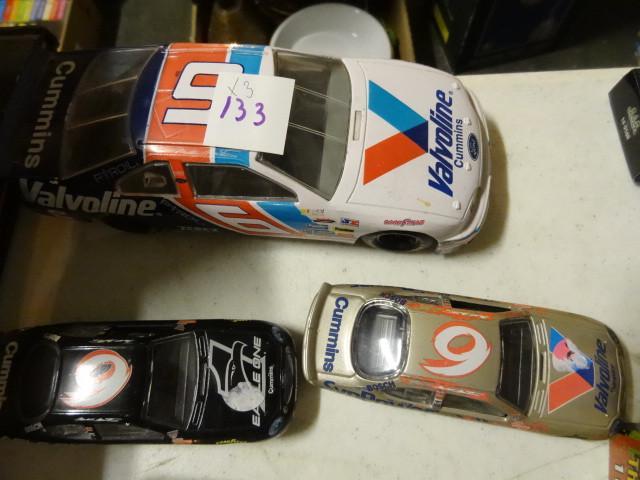 lot 133 image: 3 Mark martin Nascar collector cars...