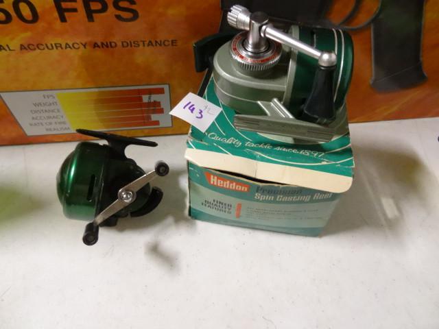 lot 143 image: Heddon spin casting reel in box. Th...