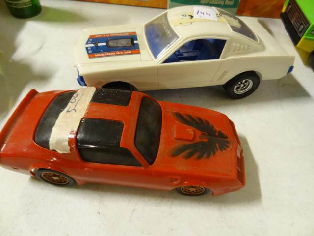 lot 144 image: Plastic Mustang GT350 car. Mattel t...