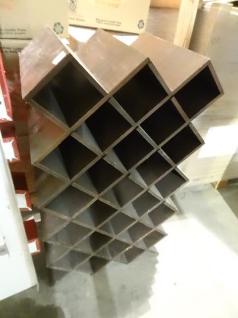 lot 17 image: Wine rack. Holds 25 bottles...