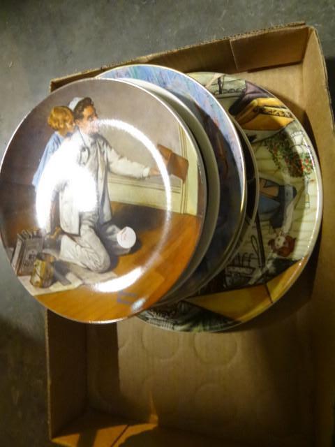 lot 209 image: Misc collector plates...