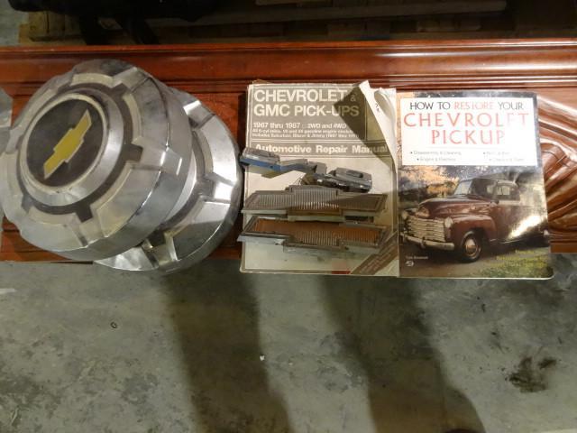 lot 6 image: Haynes Chevy pickup manual. 1967-19...