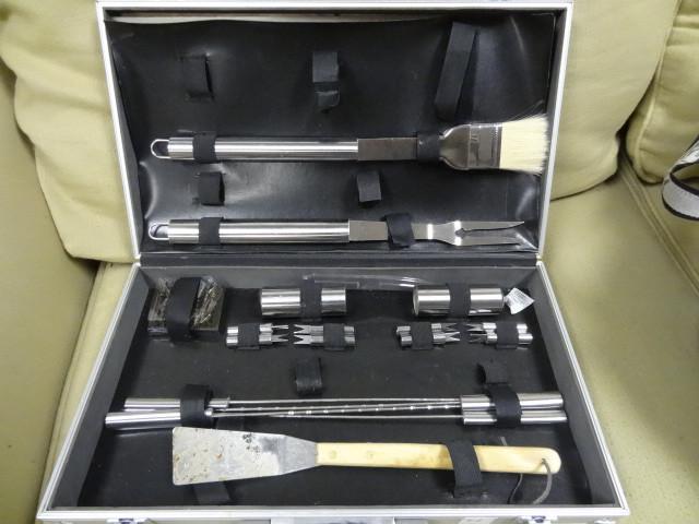 lot 62 image: Grilling utensils in carrying case...