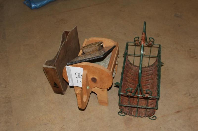 Lot of (5) Items (1) Metal, Magazi...