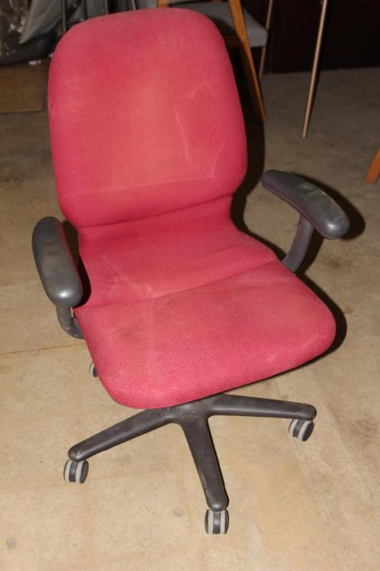 Office Chair, Red, with rollers...