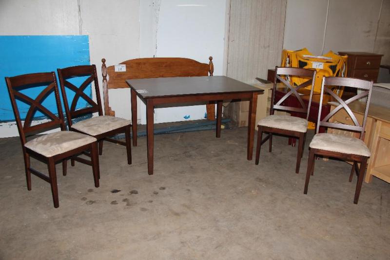 Lot of (5) Items (1) Dining Room T...
