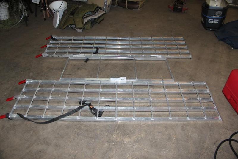 4-Wheeler and Snowmobile Ramp, 67 1...