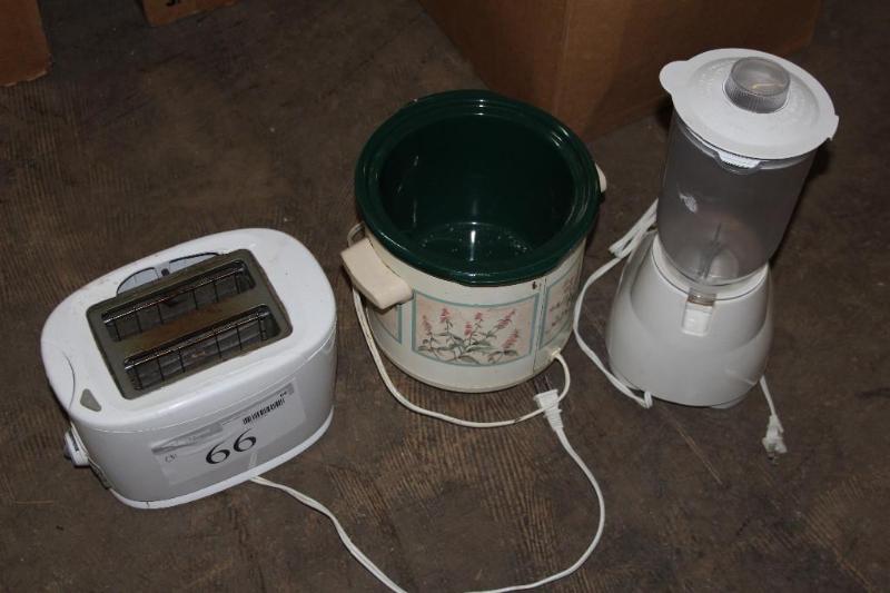 Lot of (3) Items (1) Sunbeam, Toas...