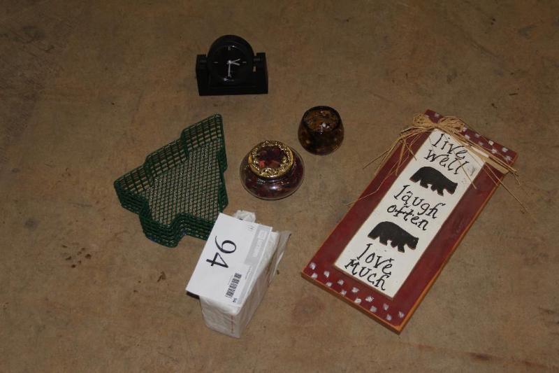 Lot of (6) Items (1) Small Analog ...