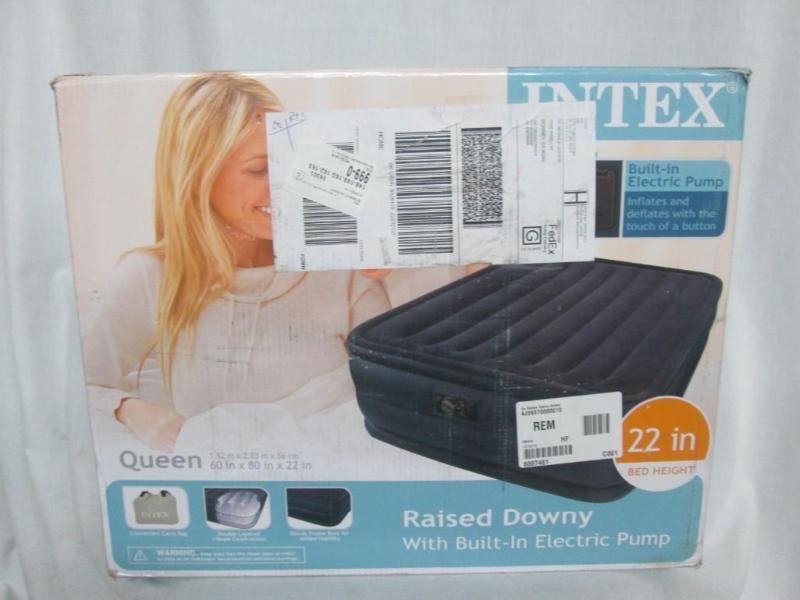 Intex&nbspQueen Raised&nbspAirbed...