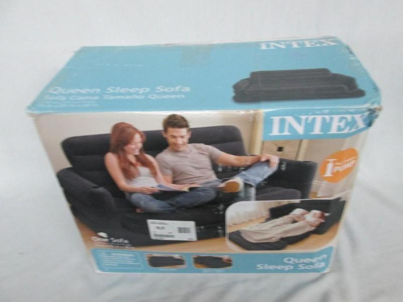 Plush Pull-Out Sofa Plush pull-out ...