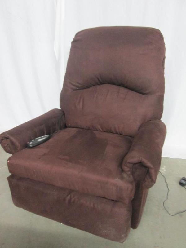 Rocker Recliner Massage Chair Featu...