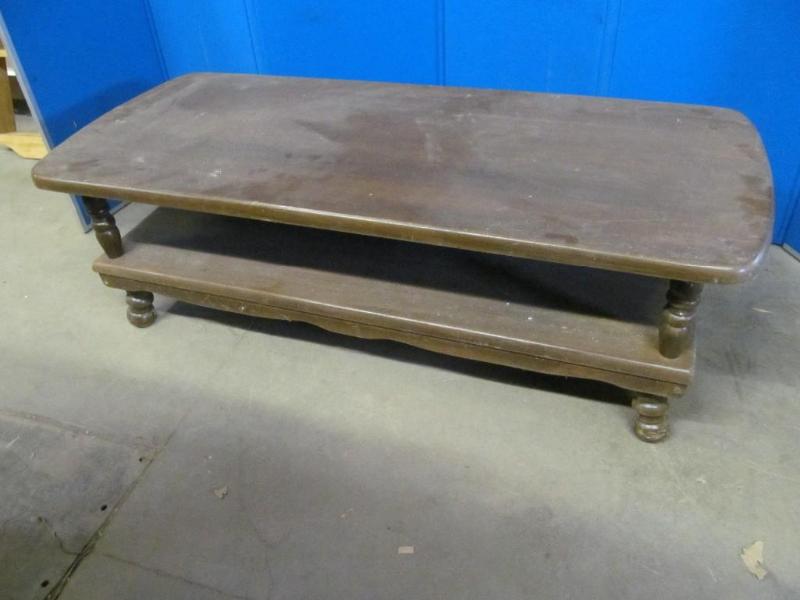 lot 10 image: Coffee Table missing foot 48" ...