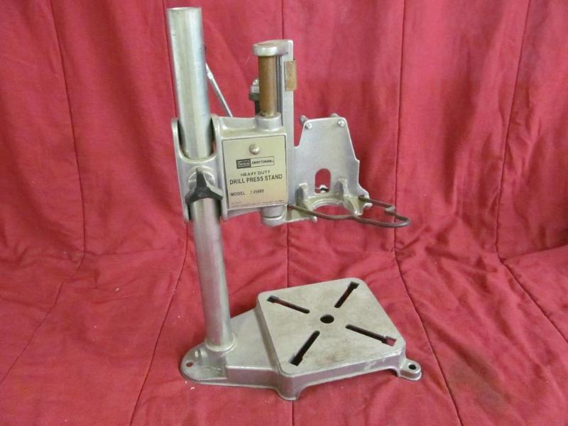lot 142 image: Heavy Duty Craftsman Drill Press St...