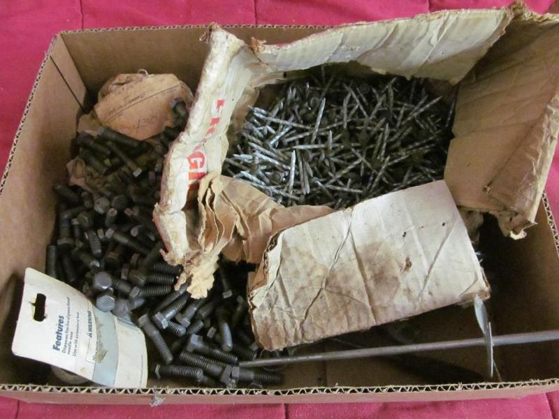 lot 197 image: Box of Miscellaneous Screws...
