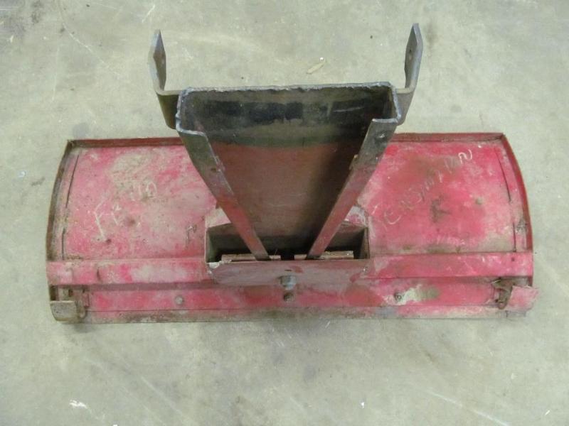 lot 212 image: Bush Hog Push Blade 40"...