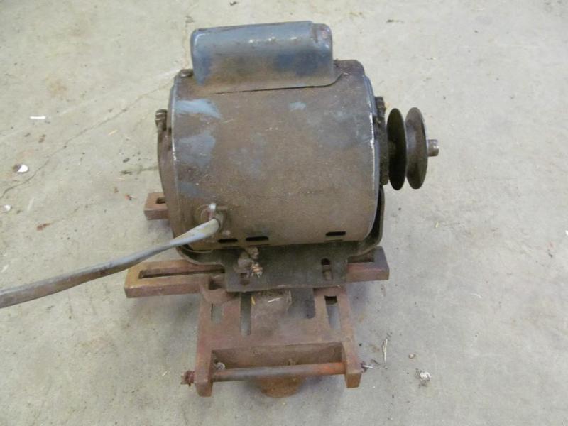lot 229 image: Electric Motor...