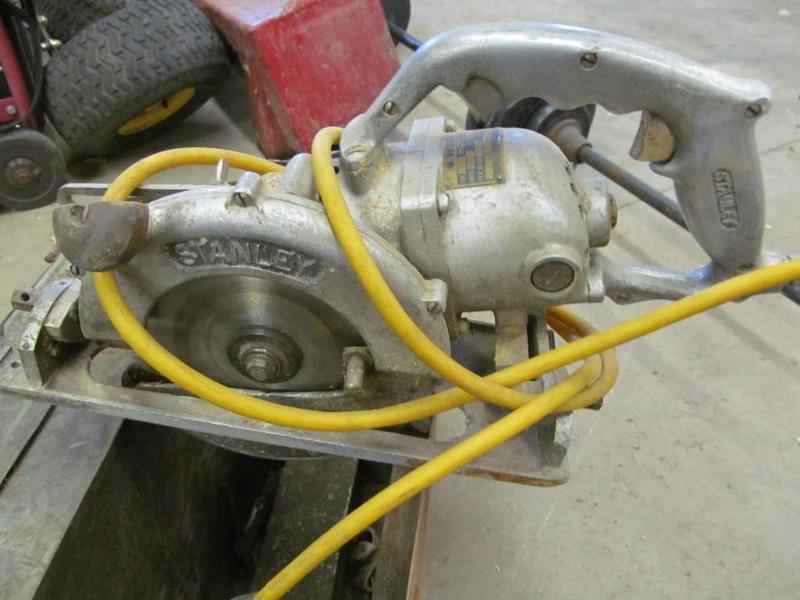 lot 232 image: Stanley Safety Circular Saw in Orig...