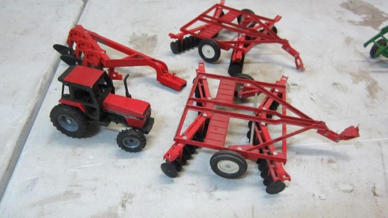 International tractor stuff...