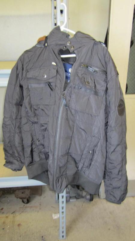 Rocawear coat, 4xl...
