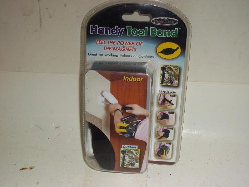 lot 131 image: NEW Handy Magnetic tool band...