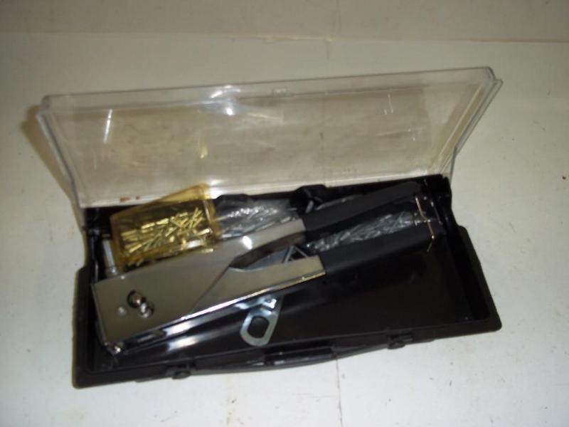 lot 141 image: Black & Decker 2-Way Rivet Tool...