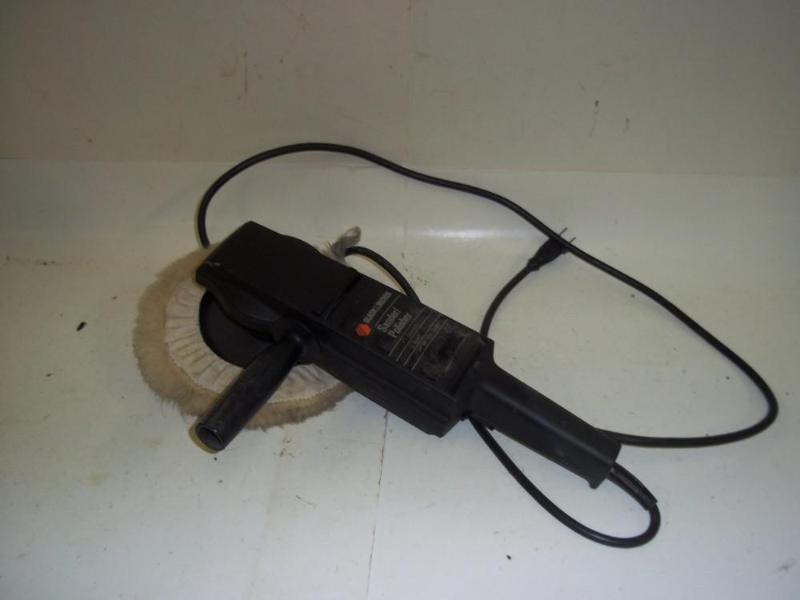 lot 143 image: Black & Decker SanderPolisher...