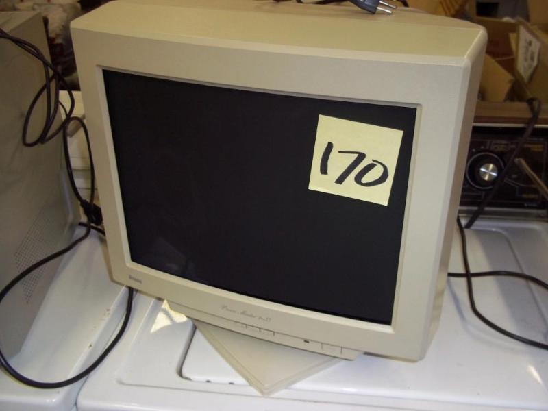 lot 170 image: Hyama Vision Master pro 17" Co...
