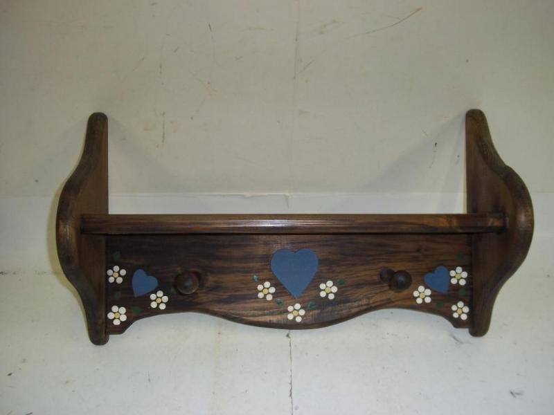 lot 208 image: Wood Decor Shelf with hanging pegs...