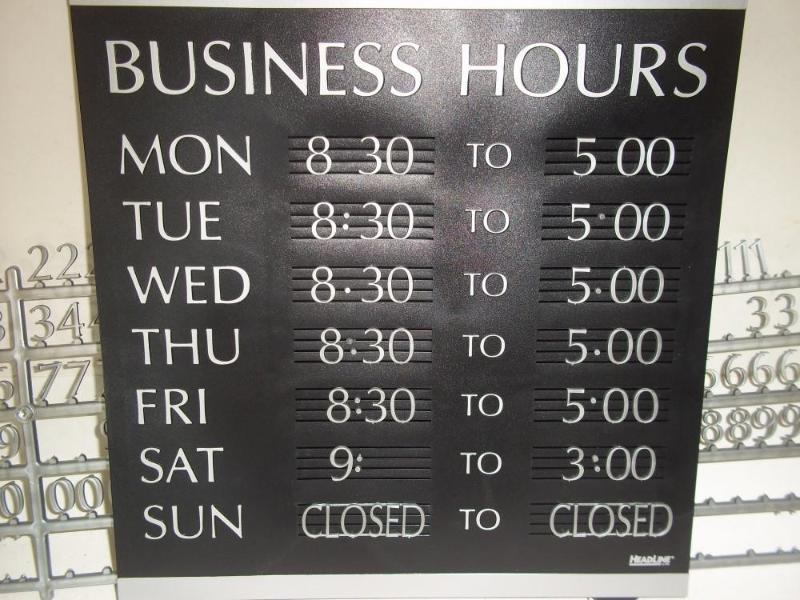 lot 21 image: Business Hours Sign 13" x 13&q...