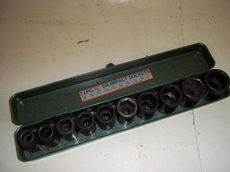 lot 213 image: 12" 11 piece DR Impact Socket...